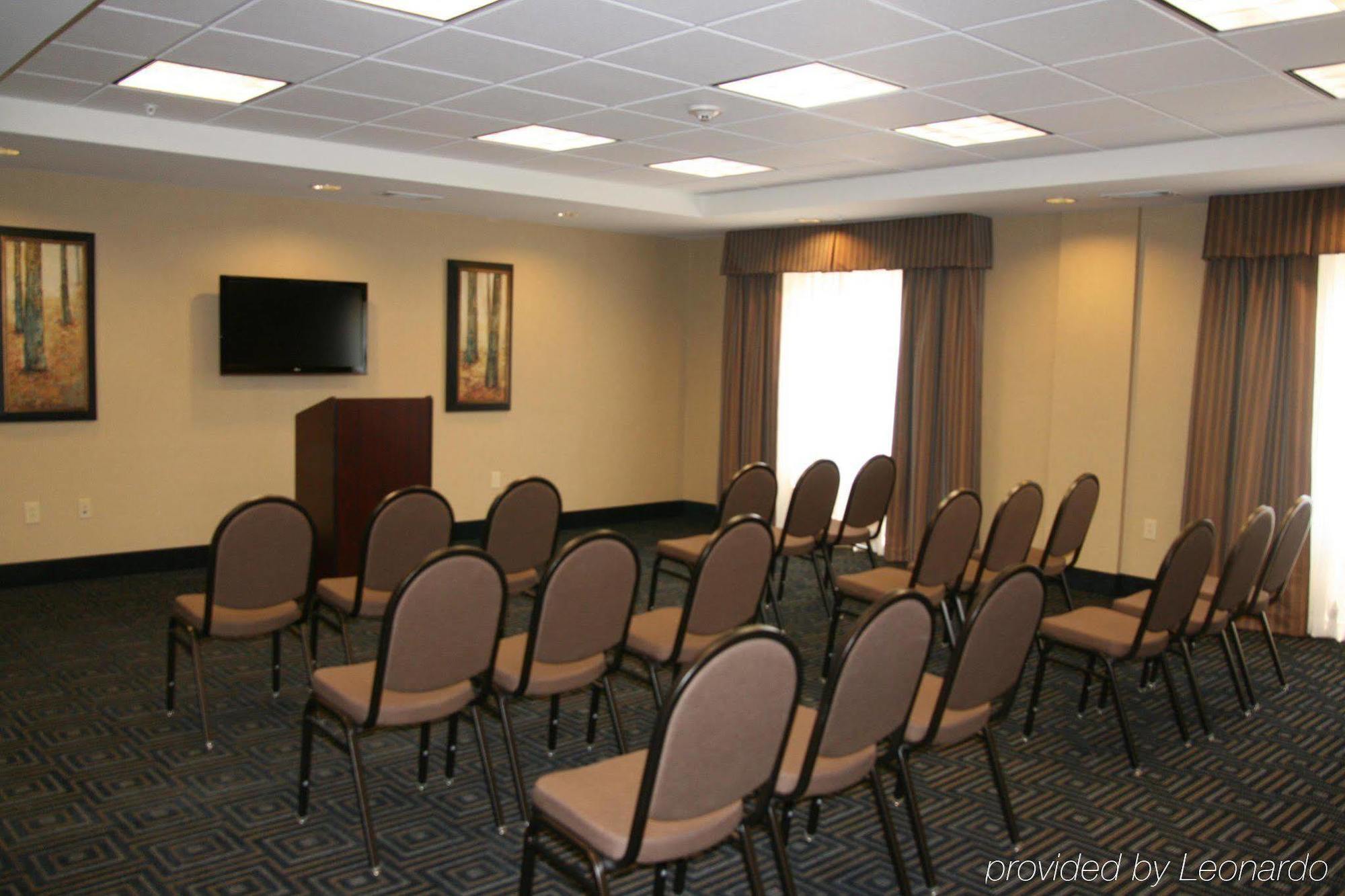 Hampton Inn Winfield Tucker Facilități foto